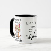 Grumpy Cat Life Begint Na Koffie Grappig Quote Mok (Voorkant links)