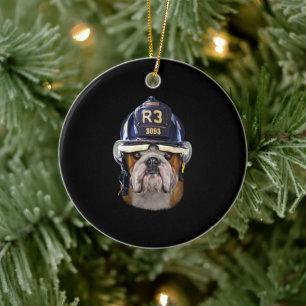 Grumpy English Bulldog Wearing Firefighter Helmet Keramisch Ornament