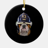 Grumpy English Bulldog Wearing Firefighter Helmet Keramisch Ornament (Voorkant)