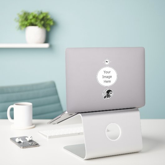 Grumpy Hermit Crab Silhouette Monogram Sticker (Laptop op bureau)