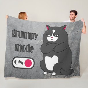 Grumpy mode op een rare vetkat fleece deken