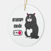 Grumpy mode op een rare vetkat keramisch ornament (Links)