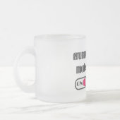 Grumpy mode op een rare vetkat matglas koffiemok (Links)