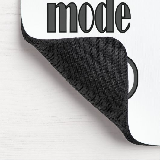 Grumpy mode op een rare vetkat muismat (Hoek)