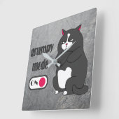 Grumpy modus op een grappige vetkat  vierkante klok (Hoek)