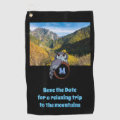 Grumpy Owl Nesting on Monogram Egg Foto Golfhanddoek (Voorkant)