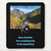 Grumpy Owl Nesting on Monogram Egg Foto Muismat (Voorkant)