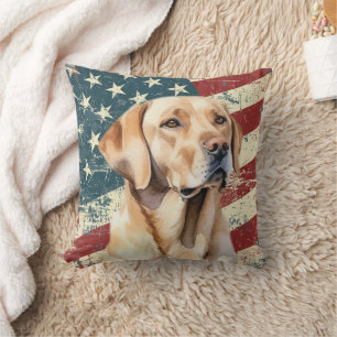 Grunge Amerikaanse vlag gele lab retriever hond Kussen