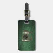 Grunge beer mok Ierse geluksshamrock gepersonalise Bagagelabel (Voorkant verticaal)