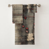 Grunge Black and Cream with Red Hearts Bad Handdoek (Insitu)