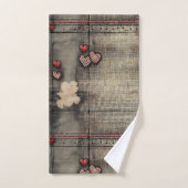 Grunge Black and Cream with Red Hearts Bad Handdoek (Handdoek)