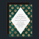 Grunge Blauwgroen en Gold Peacock Wedding Kaart<br><div class="desc">Grunge  donkere turquoise (blauwgroen) en gouden pauw de huwelijksuitnodiging die aan uw specifieke kenmerken kan worden aangepast.</div>