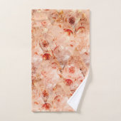 Grunge bloemenpatroon. Koraal achtergrond. Bad Handdoek (Handdoek)