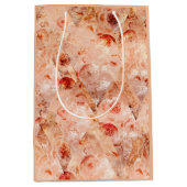 Grunge bloemenpatroon. Koraal achtergrond. Medium Cadeauzakje (Voorkant)