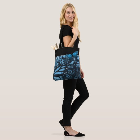 Grunge Butterfly Art Tote Bag (Op model)