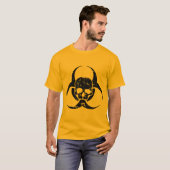 Grunge- en onderdrukkend symbool voor gevaar en sc t-shirt (Voorkant volledig)