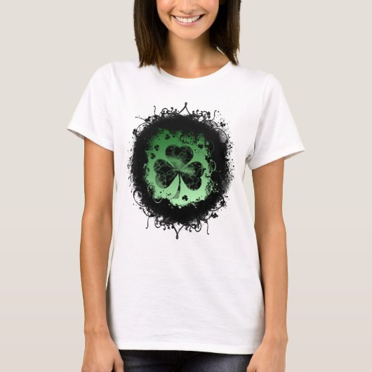 Grunge-gothic St. Patrick's day Shamrock T-shirt (Voorkant)