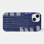 Grunge indigo denim met decoratieve stiksels iPhone 15 case (Achterkant horizontaal)