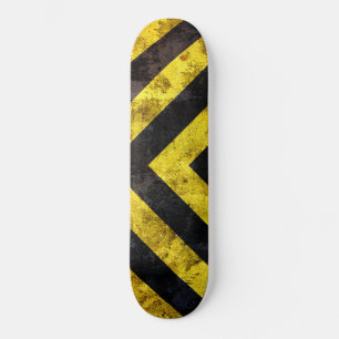 Grunge onder bouwstrepen skateboard