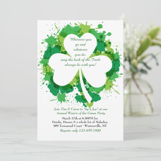 Grunge Shamrock St. Patrick's Day Invitation Kaart (Staand voorkant)