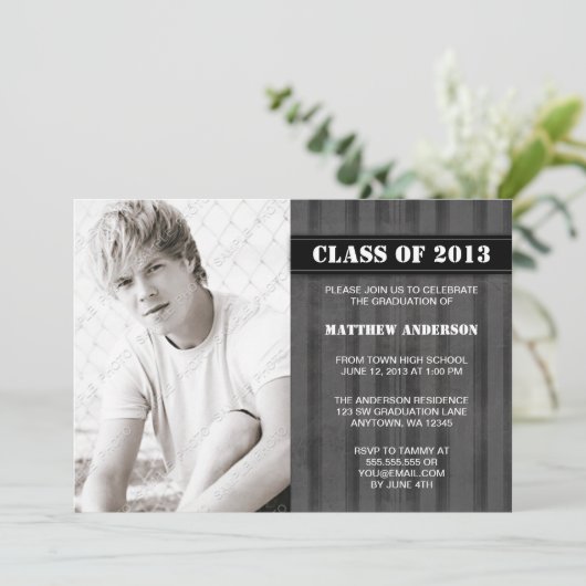 Grunge Stripe Foto Afstuderen Aankondiging (Staand voorkant)