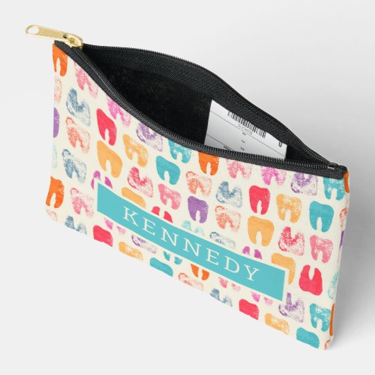 Grunge Tooth Pattern Etui (Open)