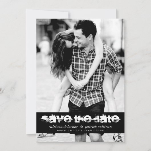 GRUNGE TYPOGRAFIE SAVE THE DATE FOTO AANKONDIGING (Voorkant)