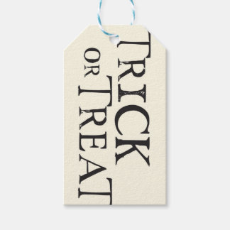 Grunge Zwarte en Crème Trick or Treat Labels Cadeaulabel