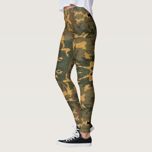 Grunged Green Camouflage.. Leggings (Links)