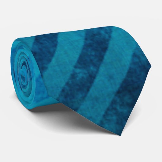 Grungy Blue Stripe Patroon Stropdas (Opgerold)