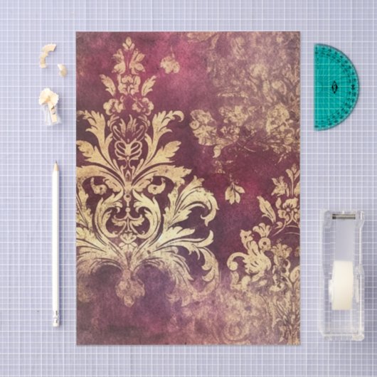 Grungy Burgundy and Gold Damask Pattern Tissuepapier (Craft)
