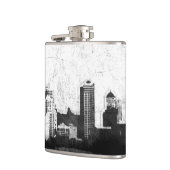 Grungy city background in zwart-wit heupfles (Links)