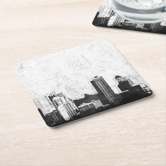 Grungy city background in zwart-wit kartonnen onderzetters (Schuin)