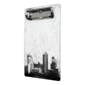 Grungy city background in zwart-wit mini klembord (Angled2)