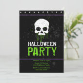 Grungy Skulls Halloween Party Uitnodigingen (Groen (Staand voorkant)