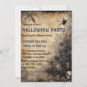 Grungy Spiderweb Skulls and Bare Tree Halloween Kaart (Voorkant)