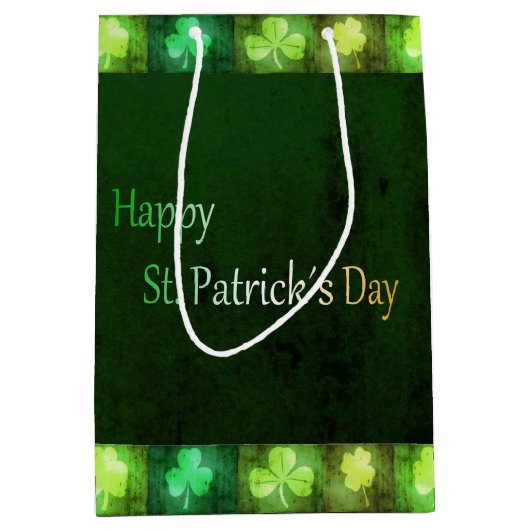 Grungy St. Patrick's Day Shamrocks Medium Gift Bag Medium Cadeauzakje (Voorkant)