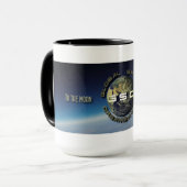 GSO Logo Mok 15 oz (Voorkant links)