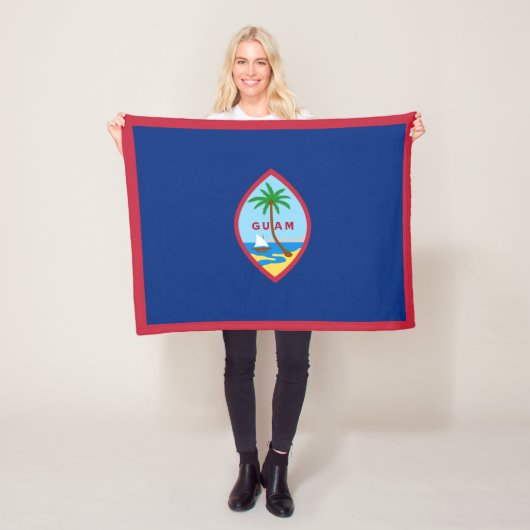 Guam Flag Fleece Deken (In situ)