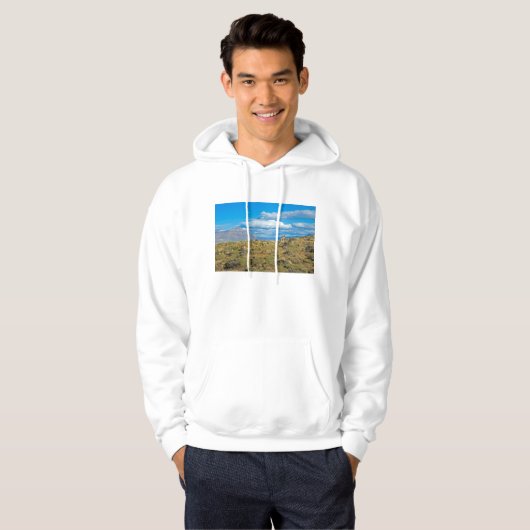 Guanaco Country, Patagonia Hoodie (Voorkant volledig)
