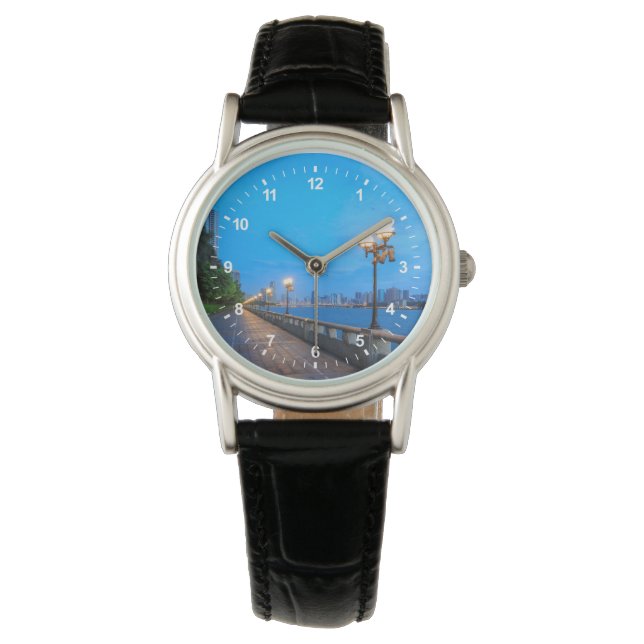 Guangzhou City waterfront Horloge (Voorkant)