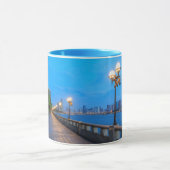 Guangzhou City waterfront Mok (Midden)
