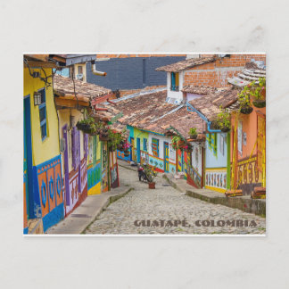 Guatapé, Colombia Colorful Street Briefkaart