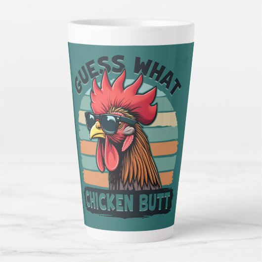 Guess What Chicken Butt Funny Retro Rooster Latte Mok (Voorkant)