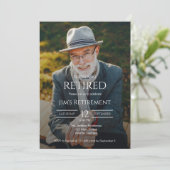 Guess Who Retired Male Photo Invitation Kaart (Staand voorkant)