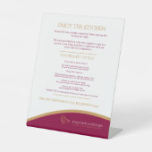 Guest keuken rood goud woning verhuur bedrijf reclamebord met voetstuk (Voorkant)