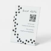Guest wifi QR code dog pad Reclamebord Met Voetstuk (Voorkant)