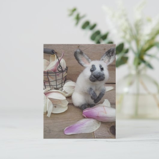 Guilty rabbit briefkaart (Staand voorkant)