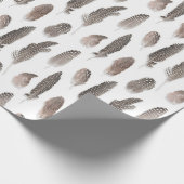 Guinea Farm Bird Feather Pattern Cadeaupapier (Hoek)