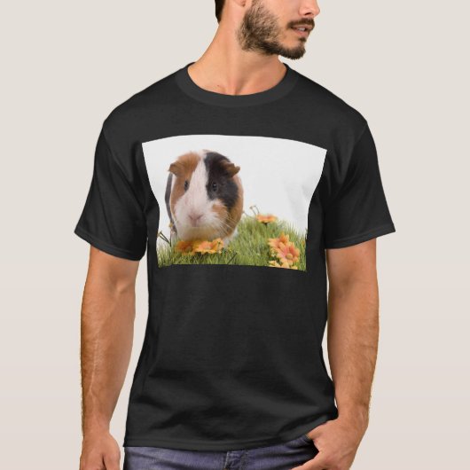 Guinea pigs on a lawn t-shirt (Voorkant)